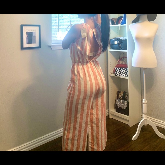 🔺SOLD🔺NWT Aubrey 3+1 jumpsuit - Picture 2 of 8
